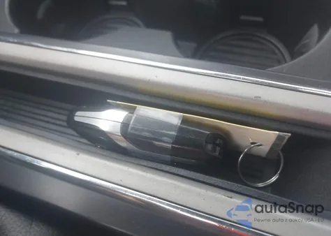 2015 Ford F-150 Lariat z USA, uszkodzony, nr VIN 1FTEW1EG1FFC66116